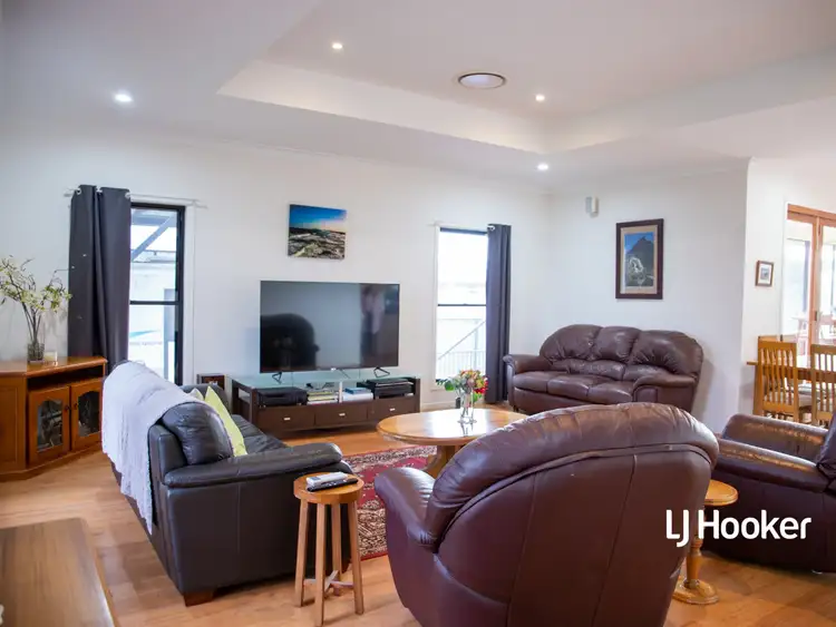 Third view of Homely house listing, 6 Lockyer Crescent, Roma QLD 4455