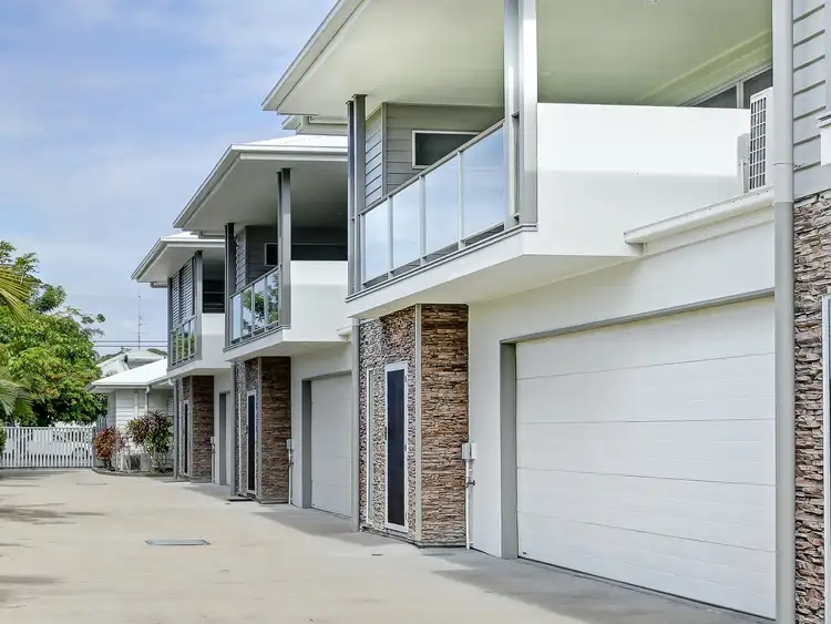 Third view of Homely unit listing, 2/542 Charlton Esplanade, Urangan QLD 4655