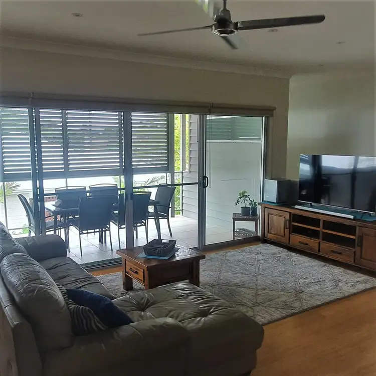 Fourth view of Homely unit listing, 2/542 Charlton Esplanade, Urangan QLD 4655