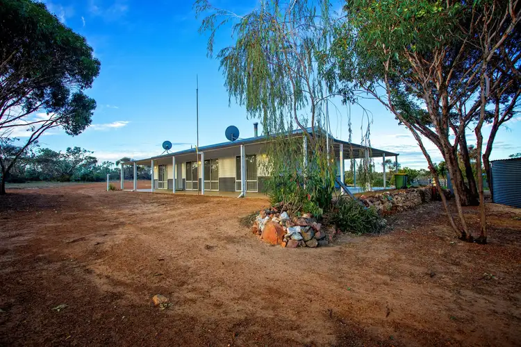 Second view of Homely house listing, 19 West Bank Close, Hopetoun WA 6348