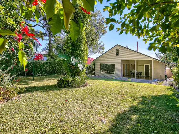90 Moree Street, Stafford Heights QLD 4053