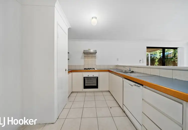 Sixth view of Homely villa listing, 11/26 Bickley Road, Cannington WA 6107