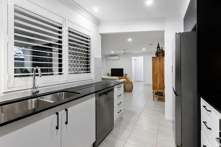 Fifth view of Homely townhouse listing, 3/1 Sherrin Court, Cleveland QLD 4163