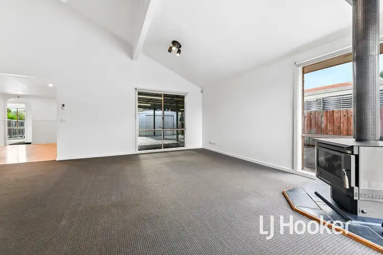 Second view of Homely house listing, 3 Farrer Place, Berwick VIC 3806