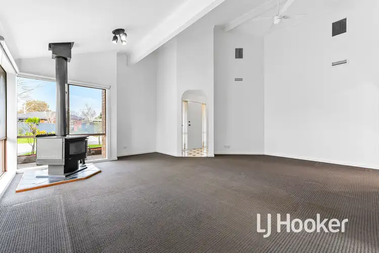 Third view of Homely house listing, 3 Farrer Place, Berwick VIC 3806