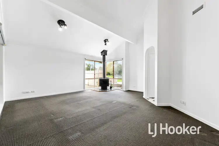 Fifth view of Homely house listing, 3 Farrer Place, Berwick VIC 3806