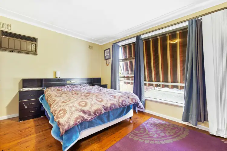 Sixth view of Homely house listing, 11 Solo Crescent, Fairfield NSW 2165