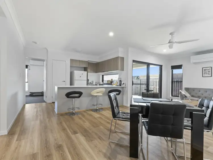 17 Newell Street, Ningi QLD 4511