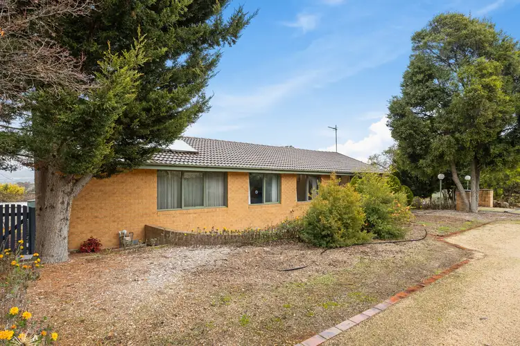 Second view of Homely house listing, 2 Simon Place, Kambah ACT 2902