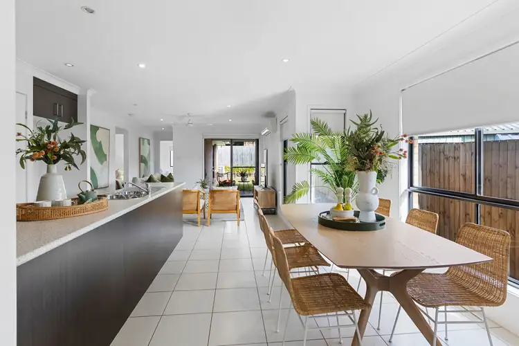 Second view of Homely house listing, 3/9 Pistachio Court, Birkdale QLD 4159