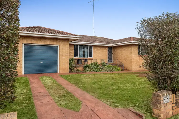 97 Drayton Road, Harristown QLD 4350
