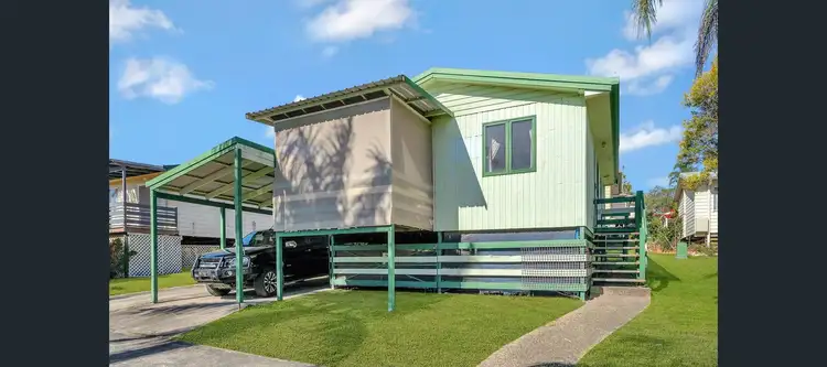 4 Silky Oak Crescent, Stapylton QLD 4207