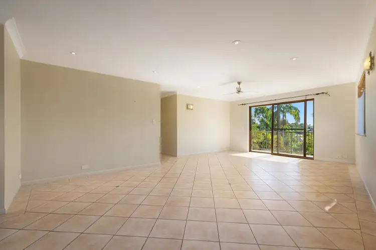 Fifth view of Homely unit listing, 1/3 Nunyar Court, Ocean Shores NSW 2483