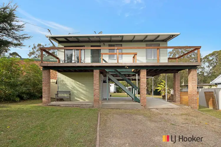 9 Hillview Place, Sunshine Bay NSW 2536