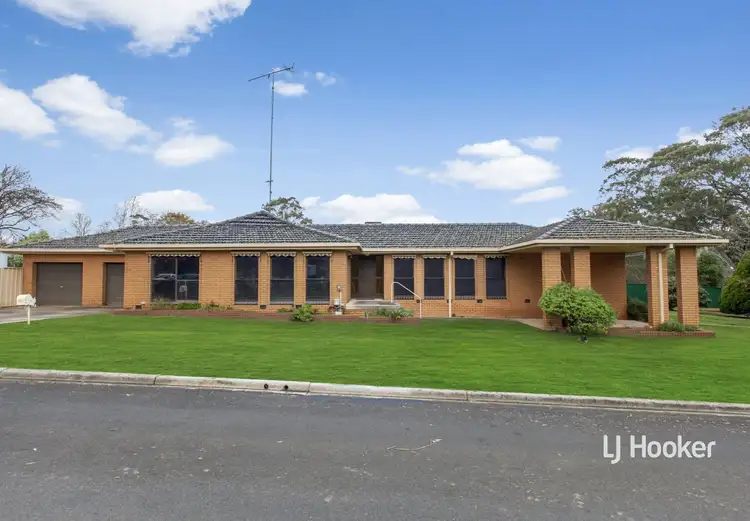 Main view of Homely house listing, 76 Mollison Street, Broadford VIC 3658