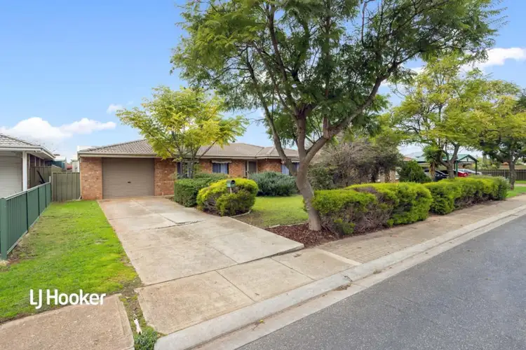 25 Leicester Grove, Andrews Farm SA 5114