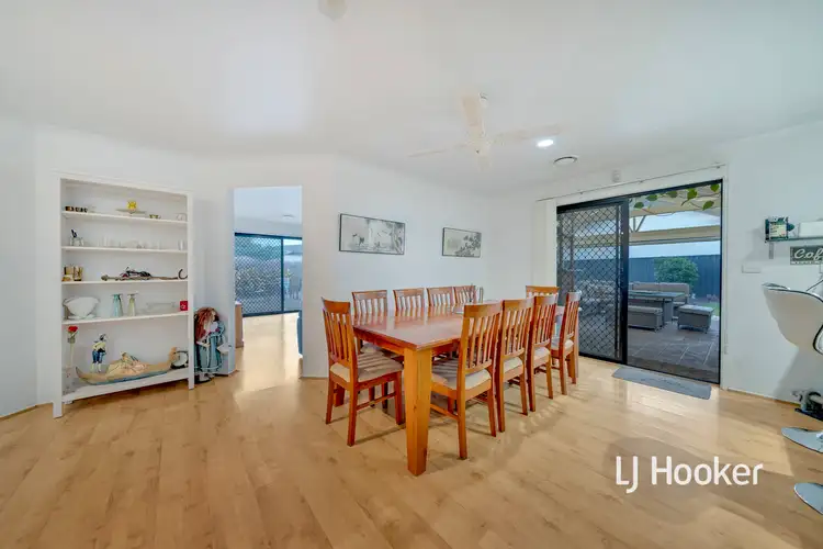 Fifth view of Homely house listing, 15 Brunel Court, Hampton Park VIC 3976