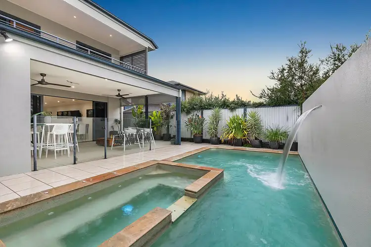 Second view of Homely house listing, 32 Lutzow Street, Tarragindi QLD 4121