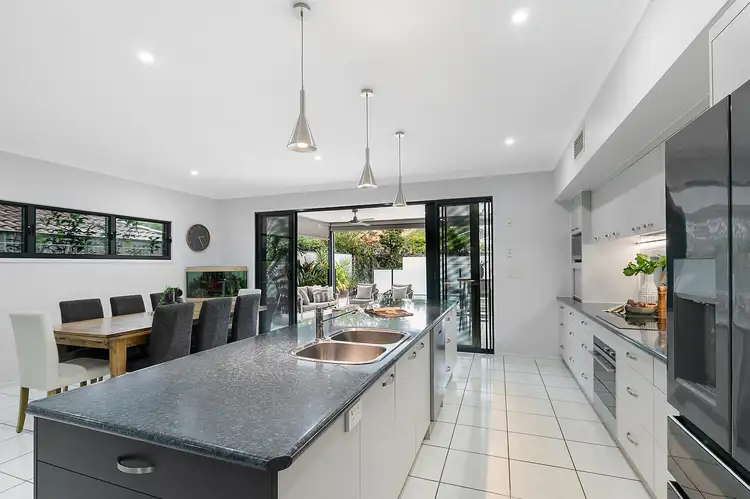 Sixth view of Homely house listing, 32 Lutzow Street, Tarragindi QLD 4121