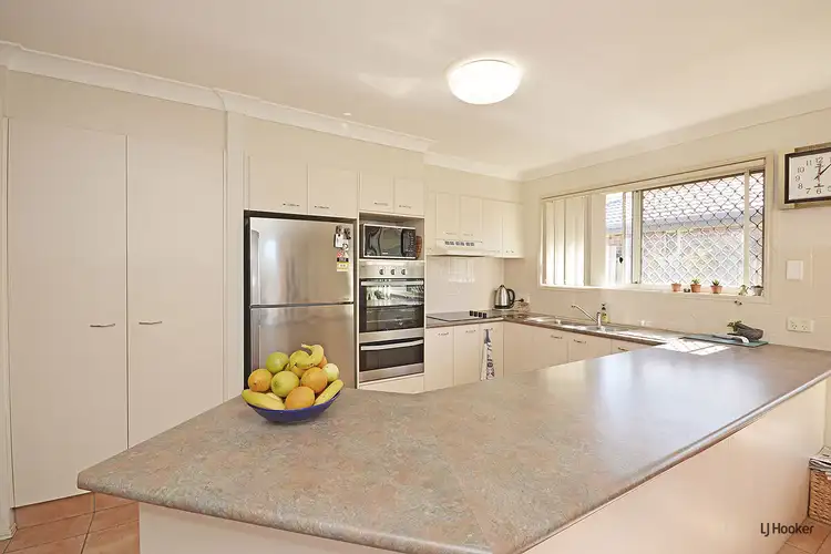 8 Liberty Place, Banora Point NSW 2486