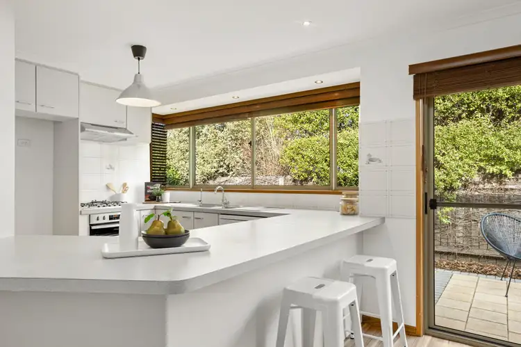 Sixth view of Homely townhouse listing, 9/7 Preddey Way, Gordon ACT 2906