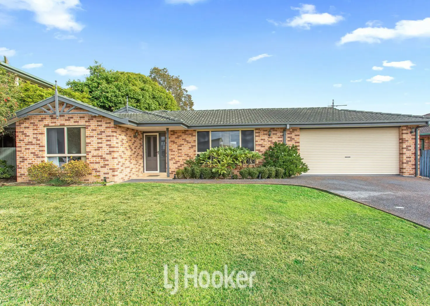 Main view of Homely house listing, 21 Seaview Street, Diamond Beach NSW 2430