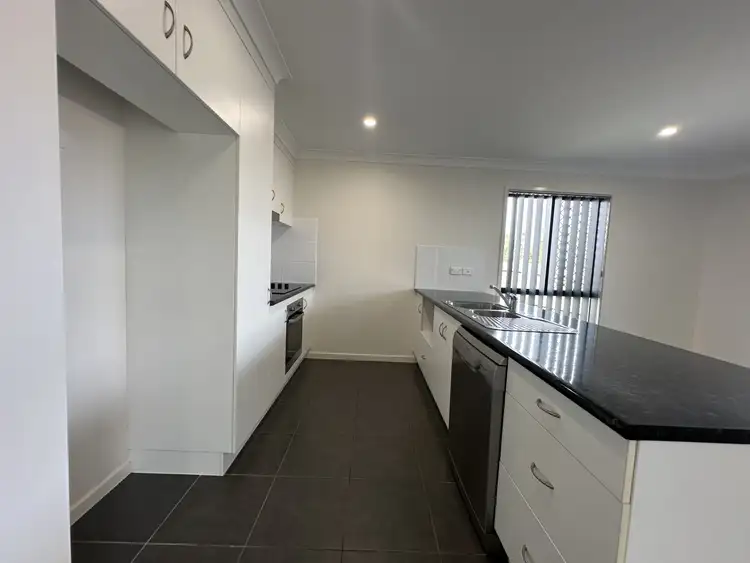 Third view of Homely house listing, 11 Rosedale Street, Parkhurst QLD 4702