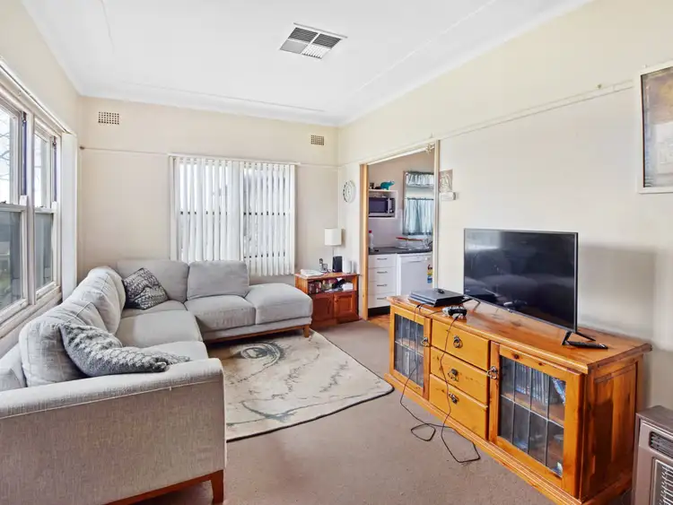 Sixth view of Homely house listing, 9 Lansdowne Street, Young NSW 2594
