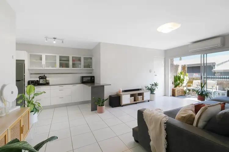 Fourth view of Homely unit listing, 2/65 Forbes Street, Hawthorne QLD 4171