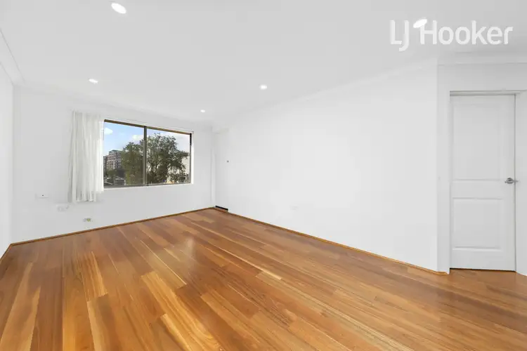 Fifth view of Homely unit listing, 3/21a Bathurst St, Liverpool NSW 2170