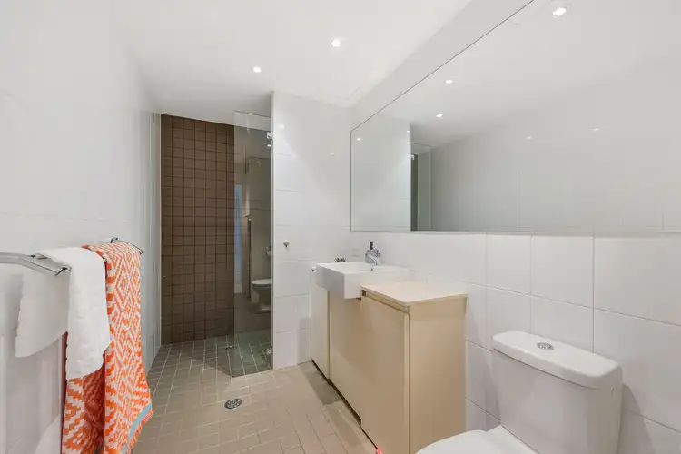 Sixth view of Homely apartment listing, 5/154 Glenayr Avenue, Bondi Beach NSW 2026