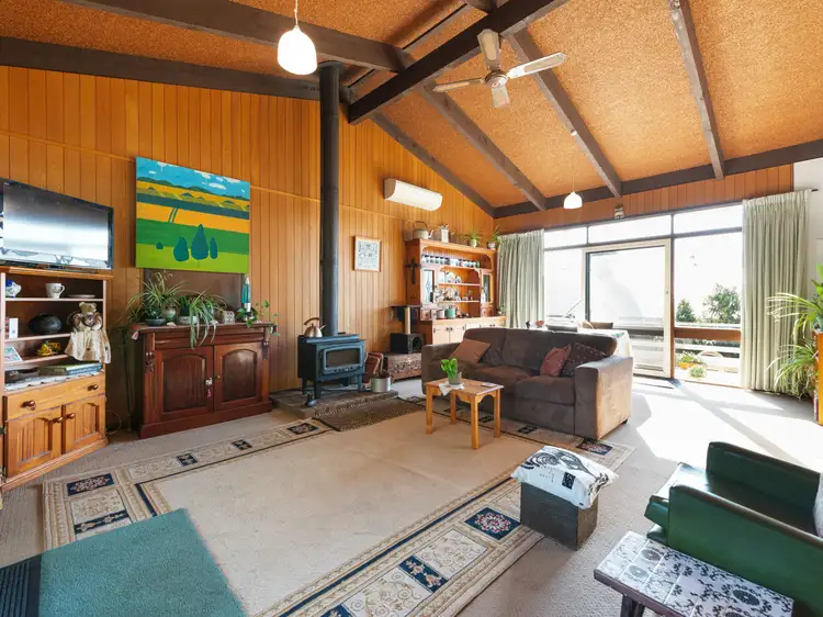 Third view of Homely house listing, 5 Wyndham Court, Bairnsdale VIC 3875