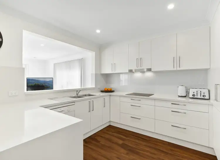 Second view of Homely house listing, 15 Alt Crescent, Davidson NSW 2085