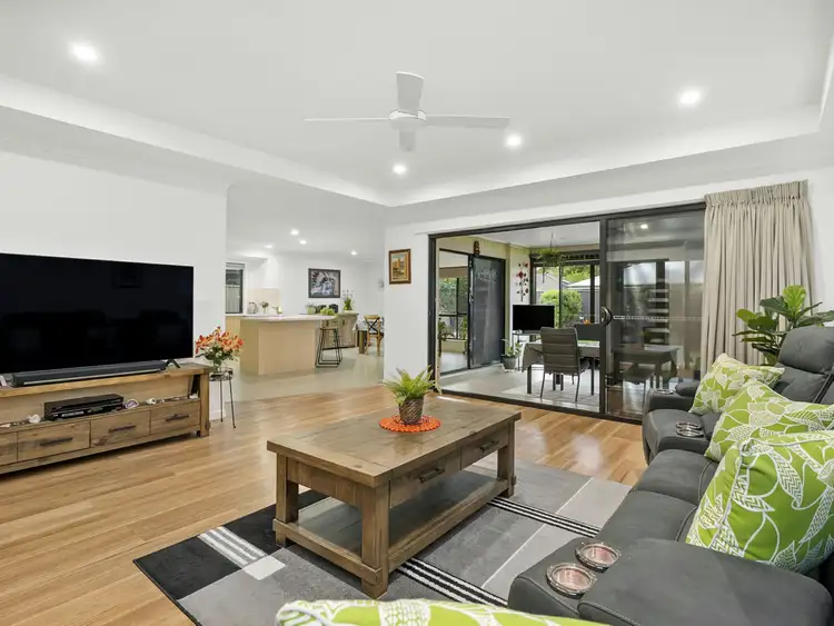 Fifth view of Homely house listing, 8 Lapwing Circuit, Beerwah QLD 4519