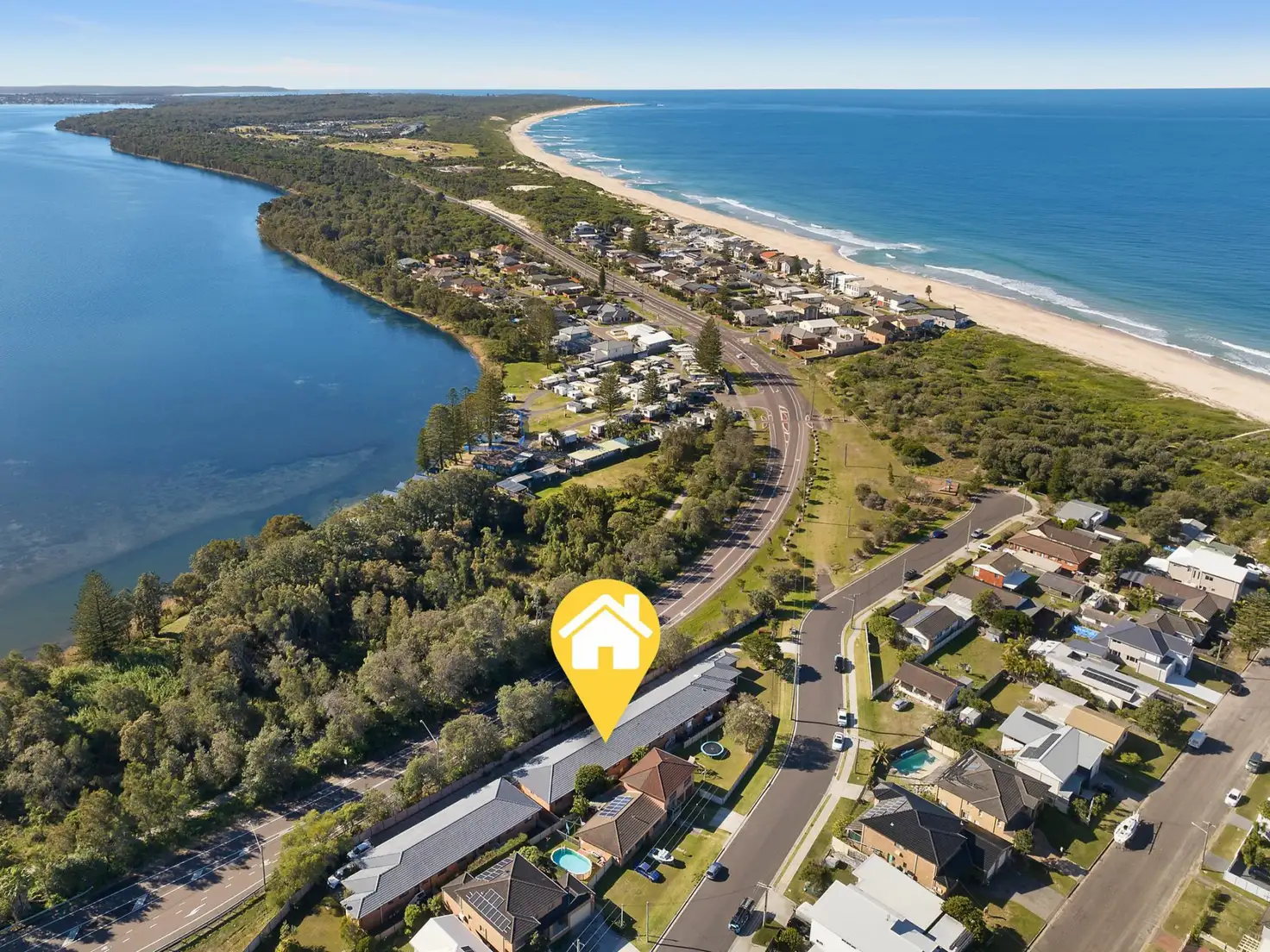 Main view of Homely villa listing, 4/142 Hutton Road, The Entrance North NSW 2261
