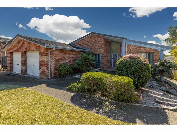 12 Zamia Place, Forster NSW 2428