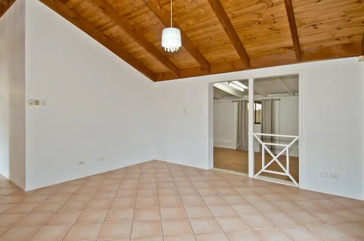 Seventh view of Homely house listing, 15 Yorkshire Crescent, Mount Warren Park QLD 4207