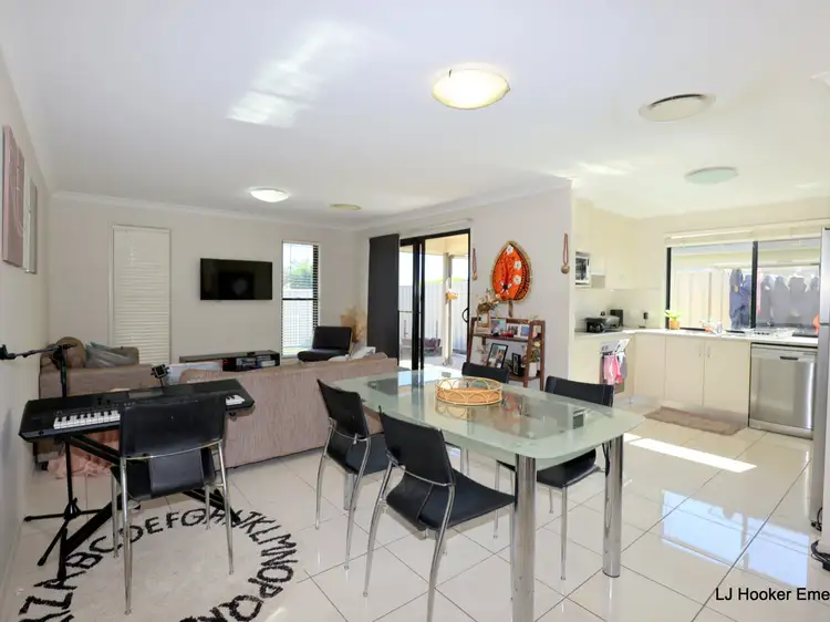 1/4 Parkway Street, Emerald QLD 4720