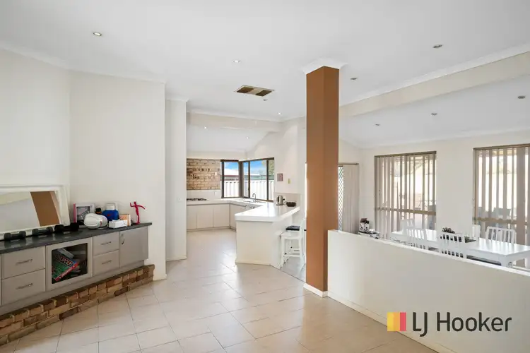 Fourth view of Homely house listing, 18 Torenia Way, Yangebup WA 6164