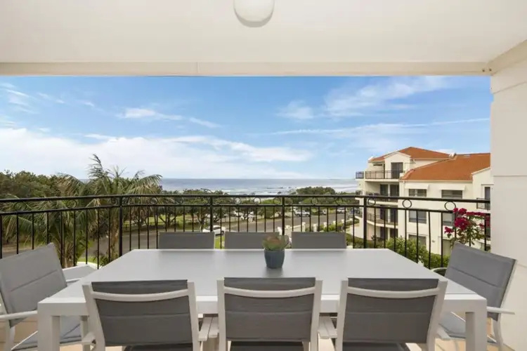 Second view of Homely unit listing, B2 U12/18-19 Pacific Parade, Yamba NSW 2464