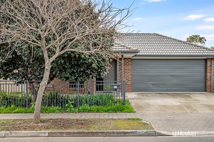 Second view of Homely house listing, 10 Barrat Street, Smithfield Plains SA 5114
