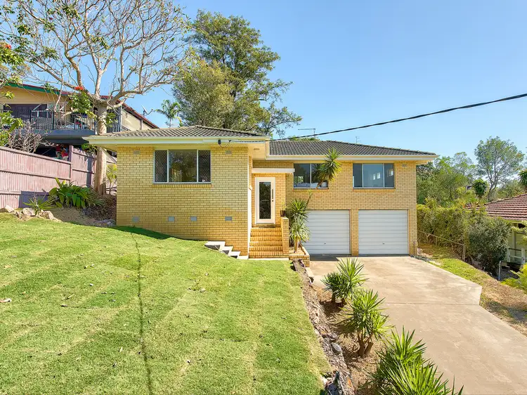 124 Farrant Street, Stafford Heights QLD 4053