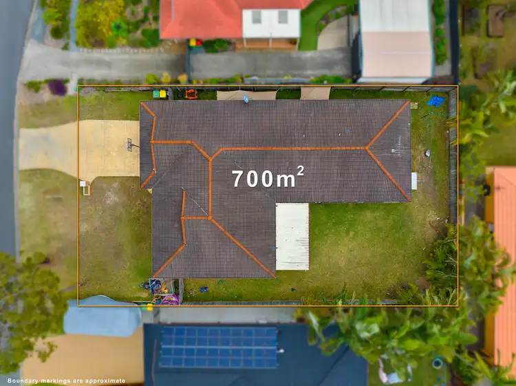 Second view of Homely house listing, 5 Johnston Avenue, Birkdale QLD 4159