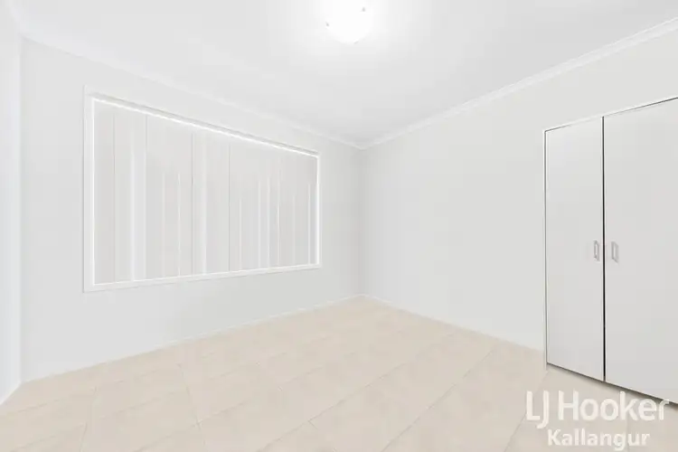 Fourth view of Homely house listing, 1 David Court, Kallangur QLD 4503