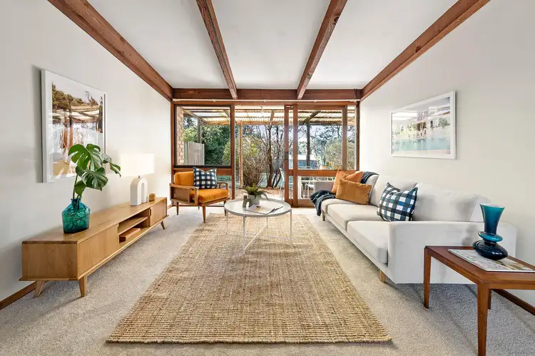 5 McArthur Place, Latham ACT 2615