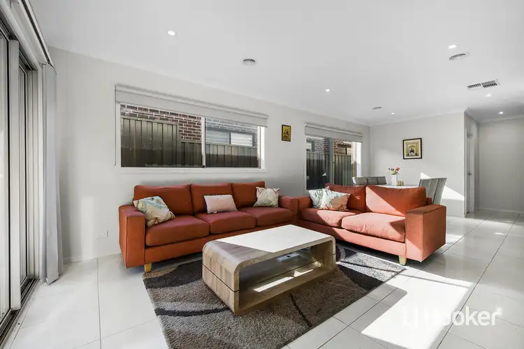 Sixth view of Homely house listing, 12 Airedale Avenue, Tarneit VIC 3029