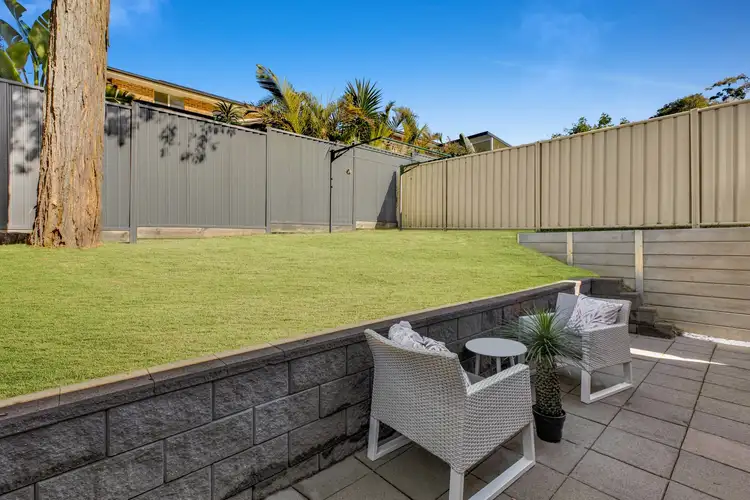 Fifth view of Homely villa listing, 2/21 Sandpiper Place, Green Point NSW 2251