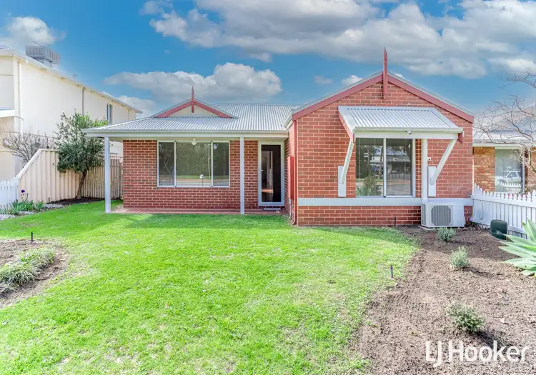 57 Aurora Drive, Atwell WA 6164