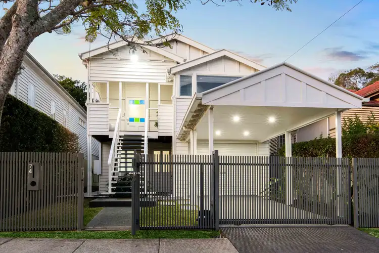 74 Overend Street, Norman Park QLD 4170