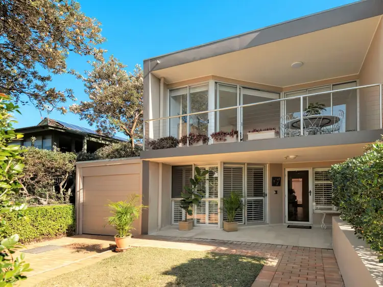 Second view of Homely house listing, 4/2 Myola Road, Newport NSW 2106
